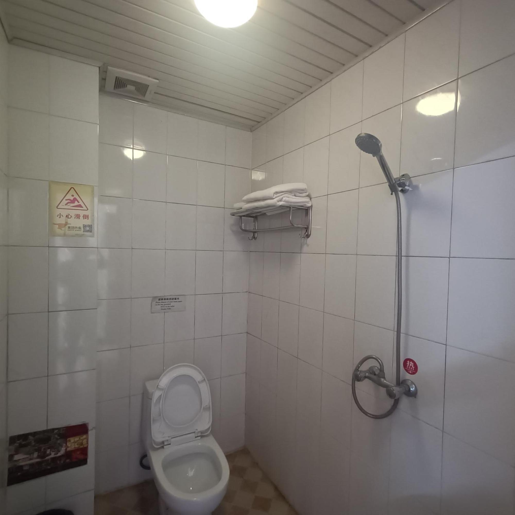 Yangshuo How Flowers Hostel Ngoại thất bức ảnh