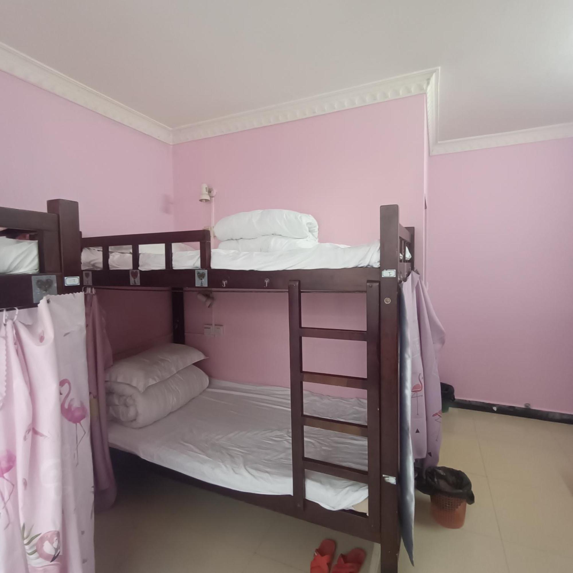 Yangshuo How Flowers Hostel Ngoại thất bức ảnh