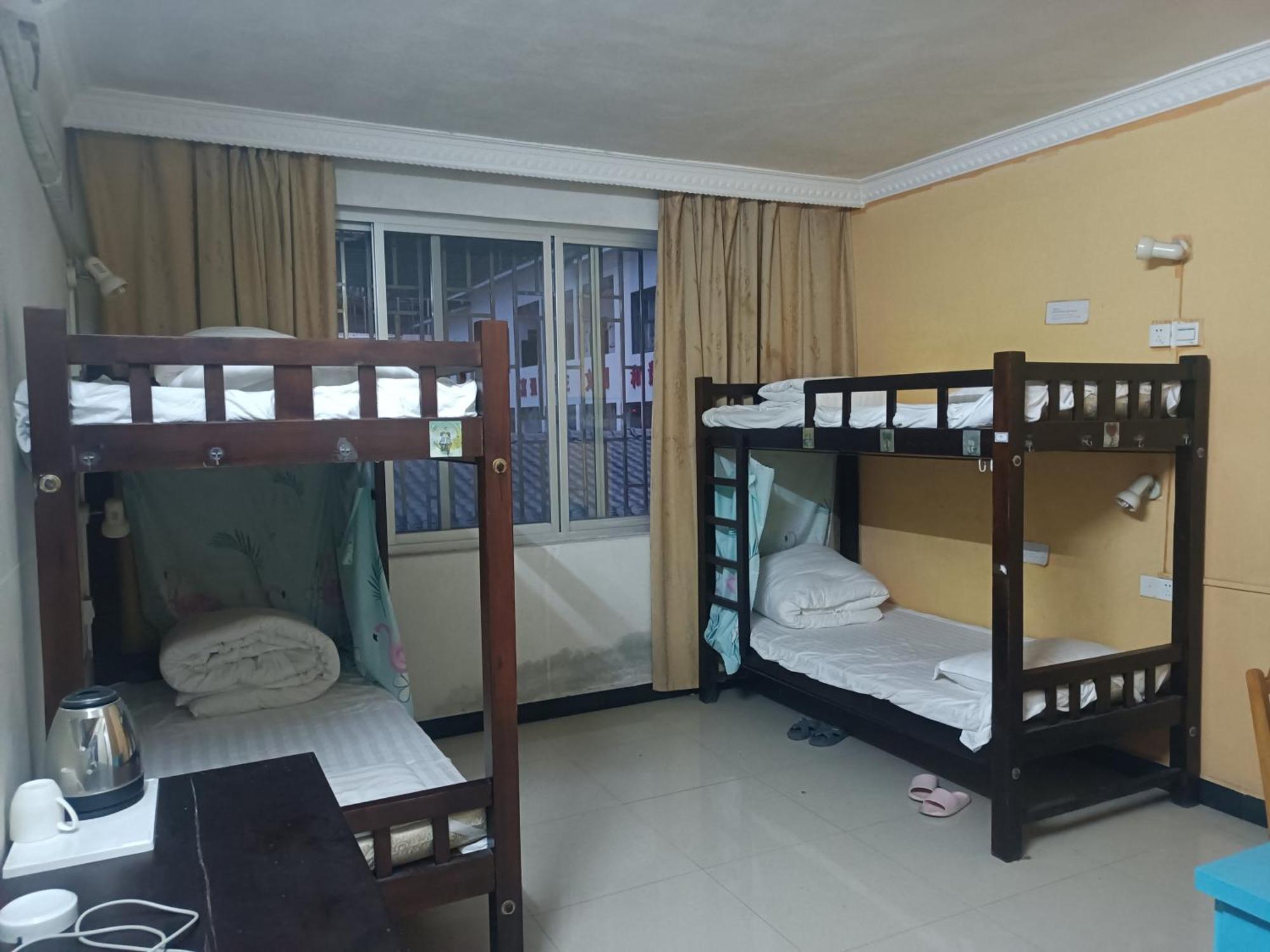 Yangshuo How Flowers Hostel Ngoại thất bức ảnh