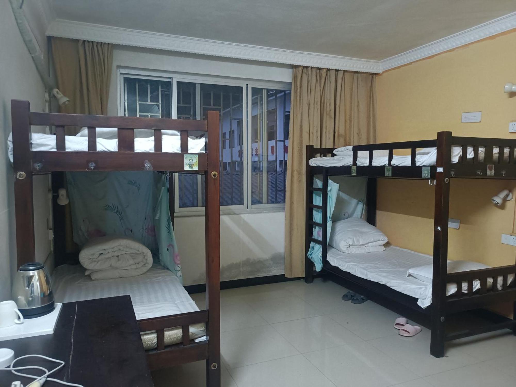 Yangshuo How Flowers Hostel Ngoại thất bức ảnh