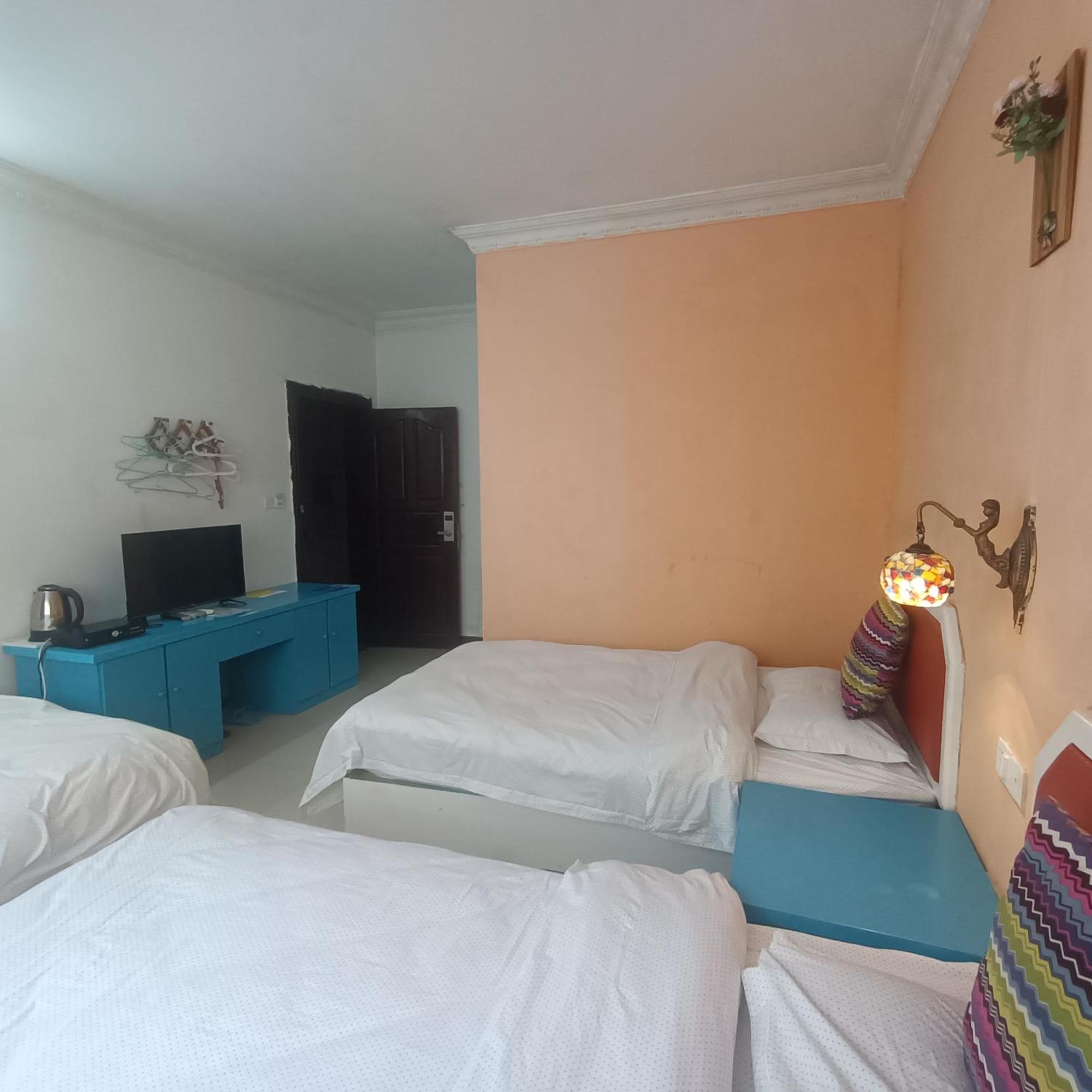 Yangshuo How Flowers Hostel Ngoại thất bức ảnh