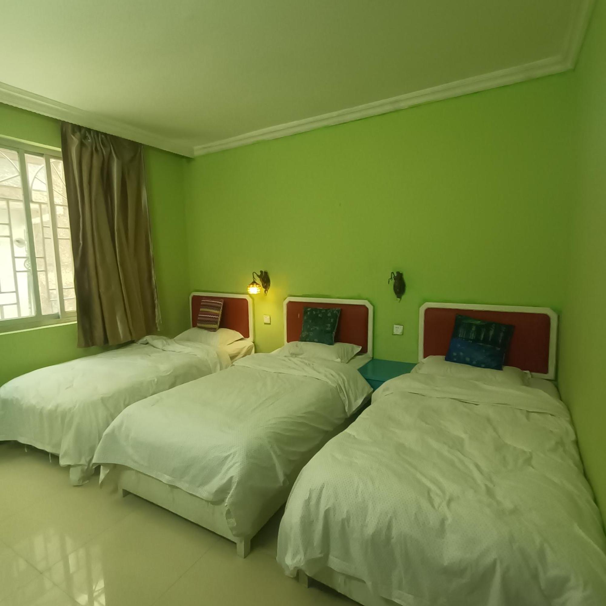 Yangshuo How Flowers Hostel Ngoại thất bức ảnh