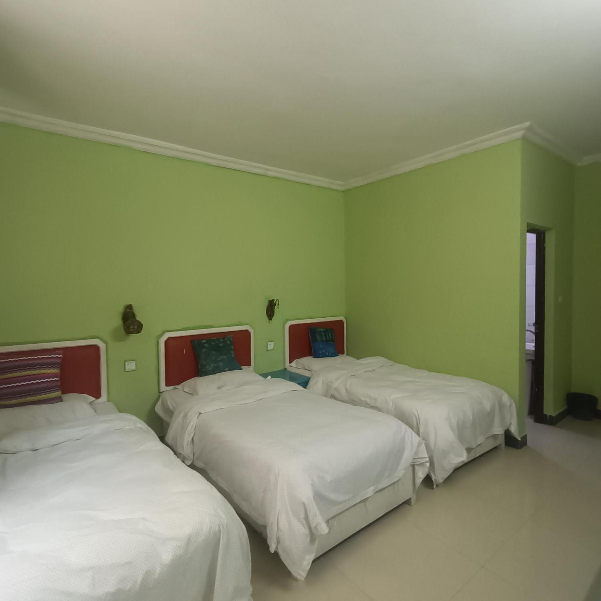 Yangshuo How Flowers Hostel Ngoại thất bức ảnh
