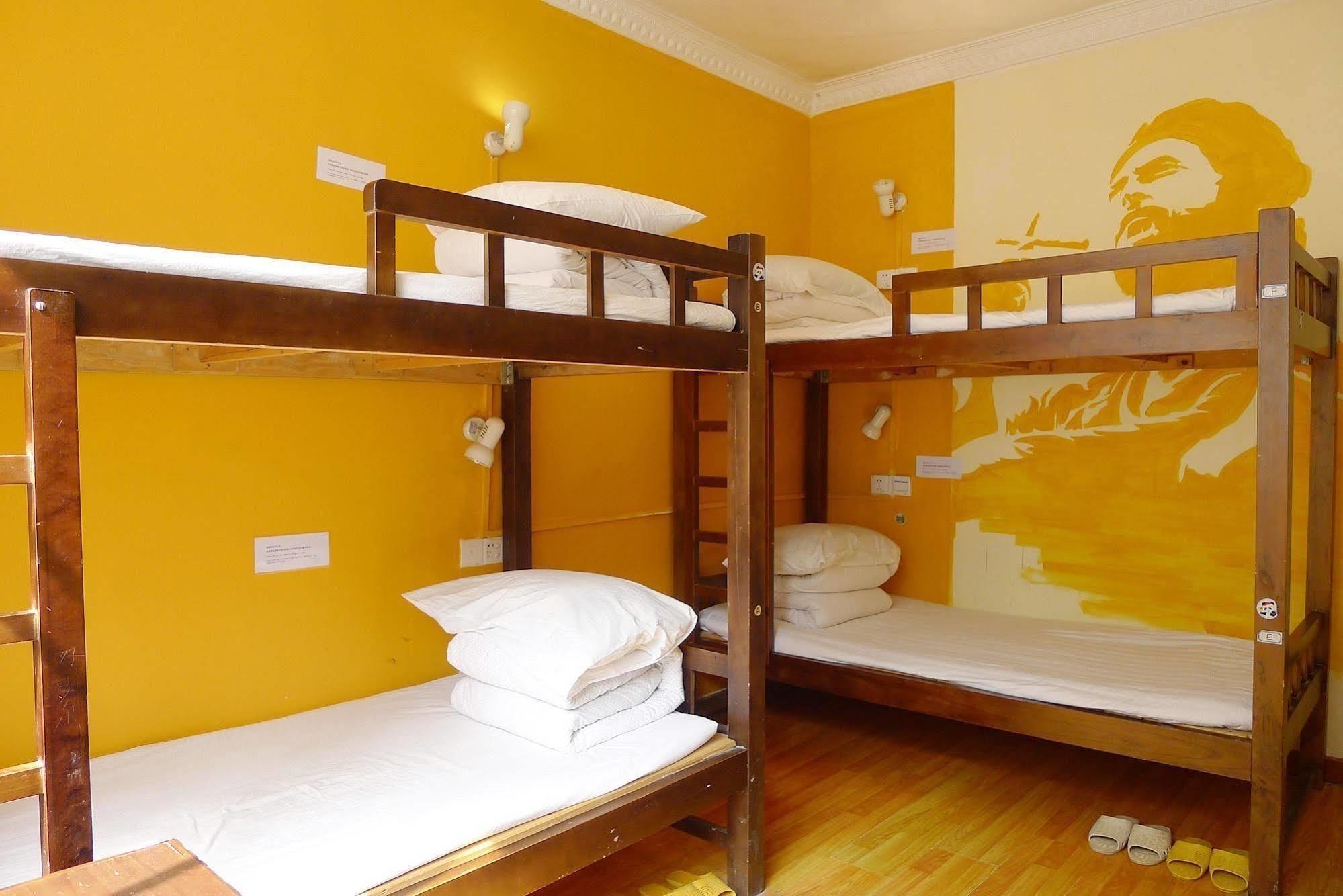 Yangshuo How Flowers Hostel Ngoại thất bức ảnh